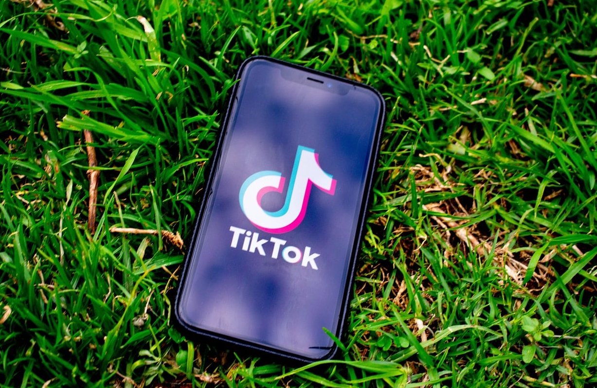 iphone app subscription
