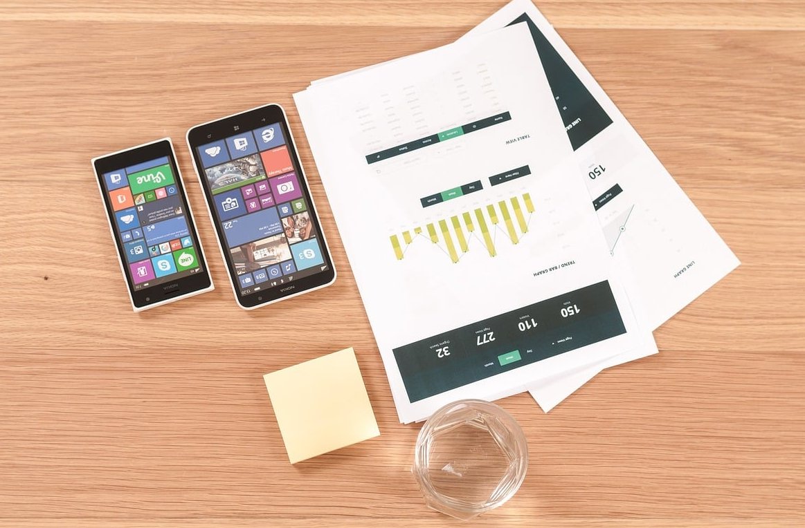 iphone app design mockup